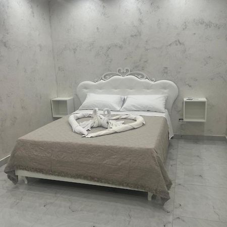 Bed and Breakfast Casa La Vigna Катанія Екстер'єр фото
